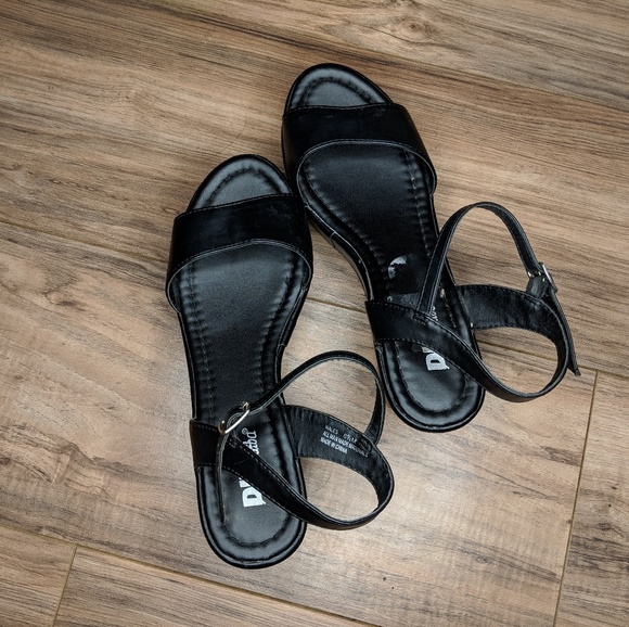 Diba Shoes - Diba Blk Platform Sandals